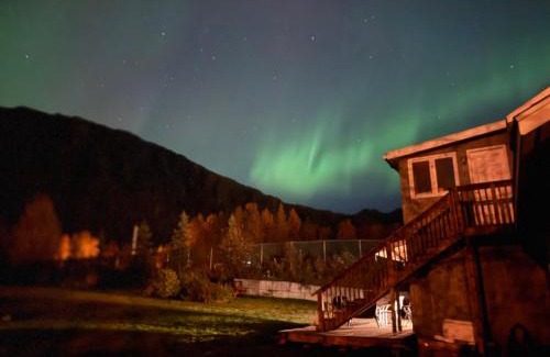 Chugiak House | Bear Mountain View 4BR Home- Only 25 Min from Anchorage, Great Central location ,- 5 star property