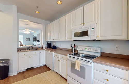 Ocean View Condo | Bear Trap Dunes 1st-Floor Condo w/Golf On-Site