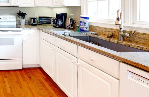 Ocean View House | Bear Trap Dunes townhouse w/gym, pool, free WiFi, and golf on-site