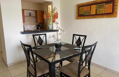 San Salvador Apartment | Beatiful Condo in Escalon near WTC building and Masferrer