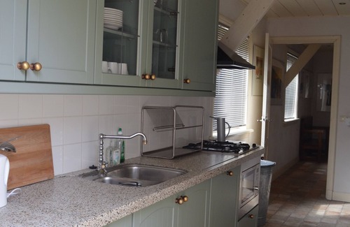 Sleeuwijk Cottage | Beatifull converted barn