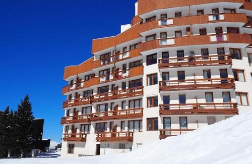 Reberty Apartment | Beau 2P Cabine 6 Pers, 30m², Exposition Sud, Ski Aux Pieds, Parking Inclus - Les Menuires - FR-1-178-325