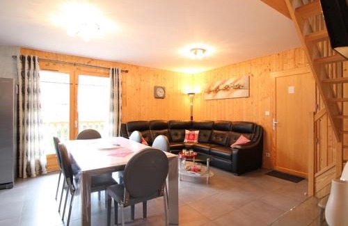 Mont-Dore Ski Chalet | Beau chalet 4 chambres, terrasse, garage, WiFi au Mont-Dore - FR-1-608-223