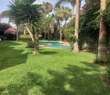 Moulay Abdallah Villa | Beau Duplex bay3