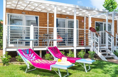 Le Rocchette House | Beautiful apartment in villa for 4 people with pool, hot tub, A/C, WIFI, TV and terrace
