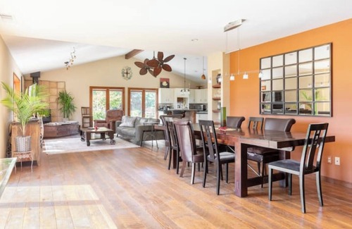 Sonoma House | Beaufiul Sonoma house on large property in vineyards with lots of amenities!