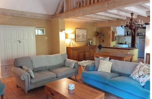 Sainte-Alvere House | Beautiful Perigordian house in tranquil woodland setting.