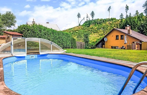 Stare Buky House | Beautiful private villa for 10 guests with private pool, WIFI, hot tub, TV, terrace and pets all.