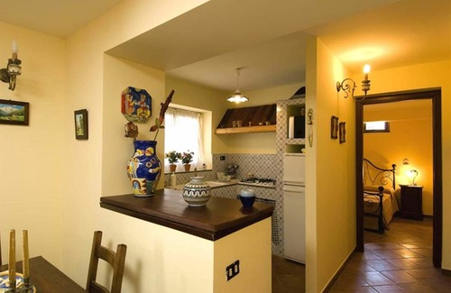 Collesano Villa | Beautiful apartment in villa with WIFI, pool, A/C, TV, patio and panoramic view, close to Cefalù