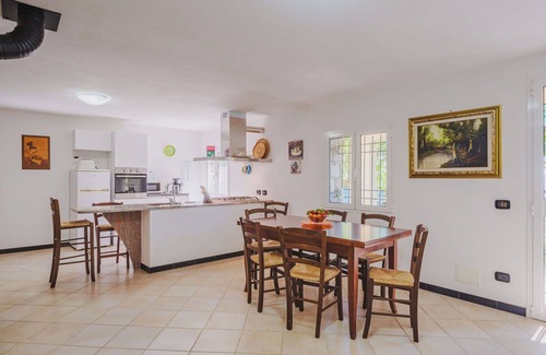 Velva House | Beautiful villa for 8 guests with WIFI, TV, terrace and pets allowed