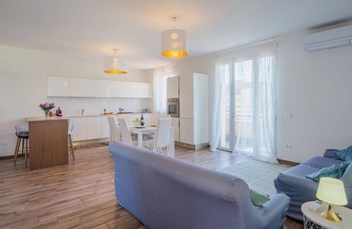 Torre del Lago Puccini Apartment | Beautiful apartment for 7 guests with A/C, WIFI, TV, patio and pets allowed