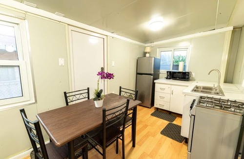 Villarreal Resort | Beautifoul resort tiny houses with pool and A/C near to the beach