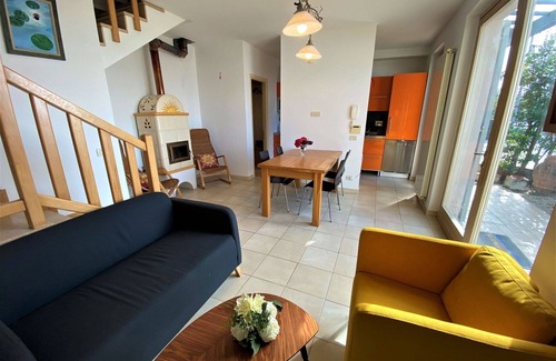 Castellina in Chianti House | Beautiful private villa with WIFI, A/C, TV, terrace, pets allowed, panoramic view and parking