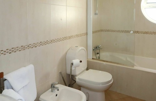 Aldeia House | Beautiful villa for 8 guests with A/C, WIFI, private pool, TV, terrace and parking