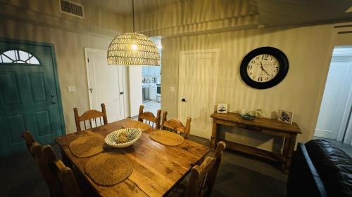 Puerto Penasco Apartment | Beautiful 1,5 Bedroom Condo on the Sea of Cortez at Las Palmas Resort D-304 condo