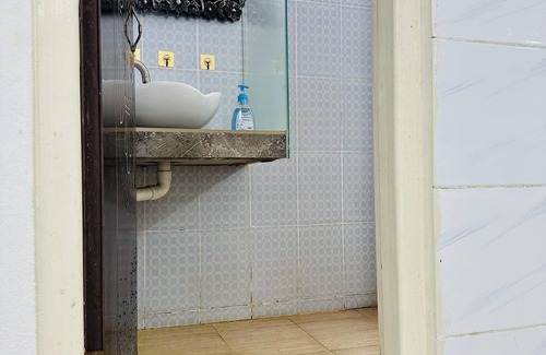 Dhaka Apartment | Beautiful 1-Bed Studio in Dhaka