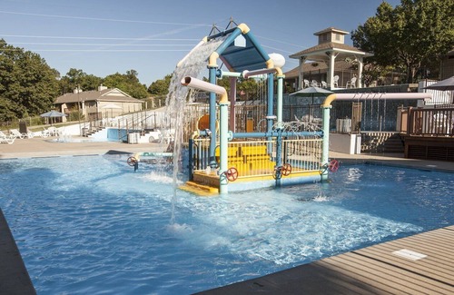 Branson West Apartment | Beautiful 1 bedroom unit at resort, sleeps 4