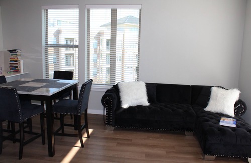 Northside Apartment | Beautiful 1 bedroom in the heart of Houston with a view
