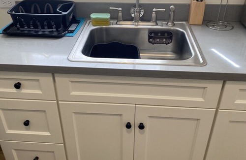 Cleveland Heights Apartment | Beautiful 1 bedroom on Lake Merritt