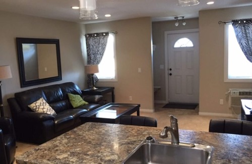 Regina House | Beautiful 1 Bedroom Suite East Regina - 261F Fines Drive - STA21-00148