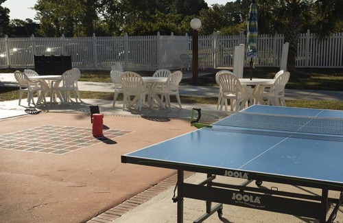 New Bern Apartment | Beautiful 1 bedroom unit at resort, sleeps 4