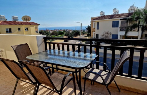 Peyia Town Apartment | Beautiful 2 bedroom apartment located pool level, sea view, FREE WIFI