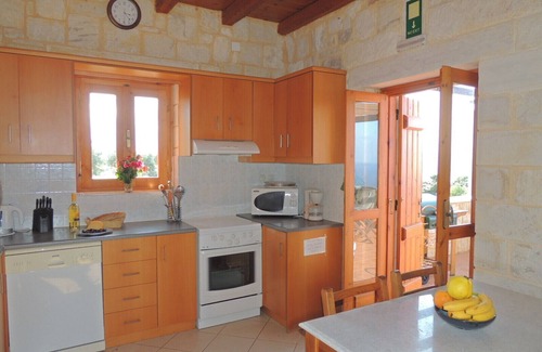 Apokoronas Villa | Beautiful 2 Bedroom Stone Villa With Private Pool And Fantastic Views.