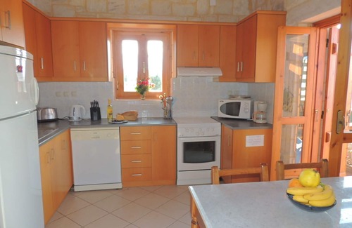 Apokoronas Villa | Beautiful 2 Bedroom Stone Villa With Private Pool And Fantastic Views.