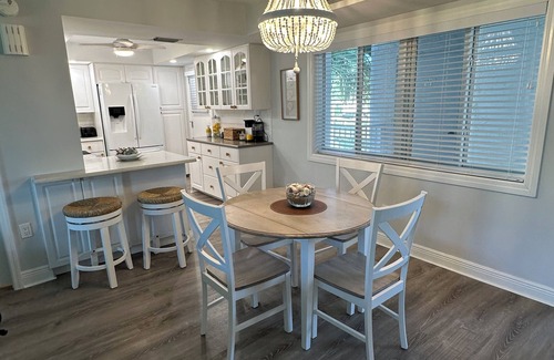 Fort Pierce Condo | Beautiful 2-bedroom Condo Steps to the Beach. Photos coming soon!