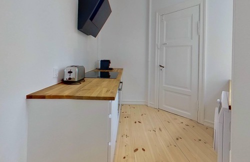Frederiksberg C Apartment | Beautiful 2-BR apartment in Frederiksberg C - 292