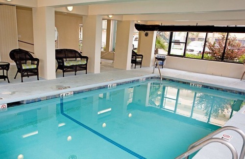 Ocean Drive Apartment | Beautiful 2 bedroom unit at resort, sleeps 6