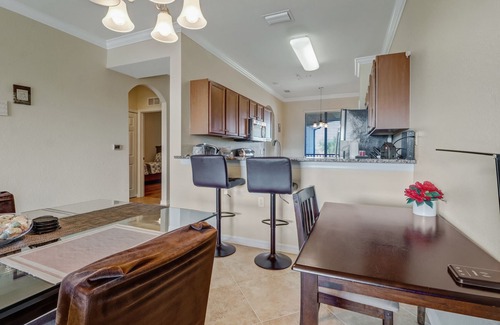 Naples Condo | BEAUTIFUL 2BD 2BA CONDO, LAKE & PRESERVE VIEW