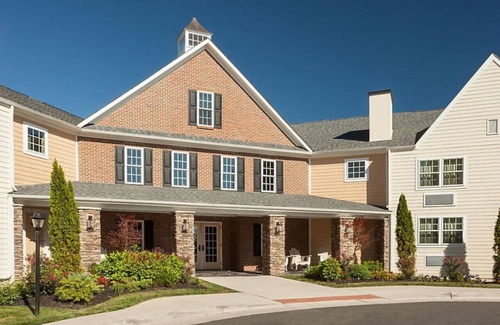 Gordonsville Apartment | Beautiful 2BD condo in an equestrian themed resort with tons of activities for the family