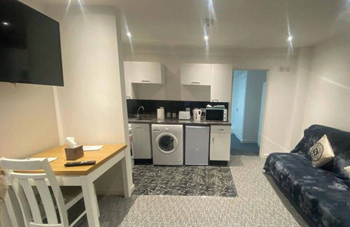 Merthyr Tydfil Apartment | Beautiful 3-Bed apartment in Merthyr Tydfil