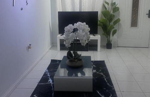 Portmore House | Beautiful 3-Bed House in Saint Catherine Portmore
