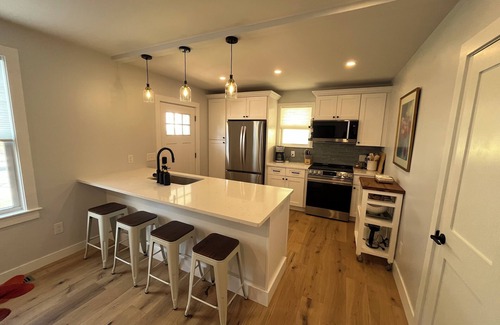 Wakefield-Peacedale Condo | Beautiful 3-bedroom, 2-bath condo located in downtown Wakefield!