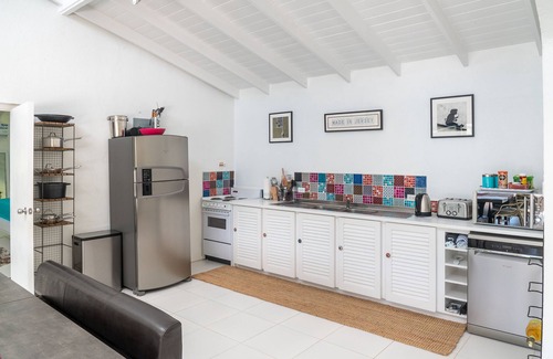 Mullins Villa | Beautiful 3 Bed Villa with Pool at Mullins Beach