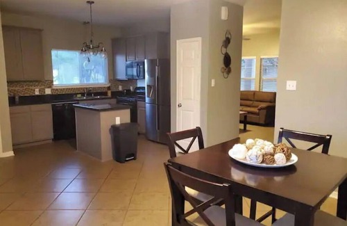 Lakeville House | *Beautiful 3-bedroom 2 story home great location.