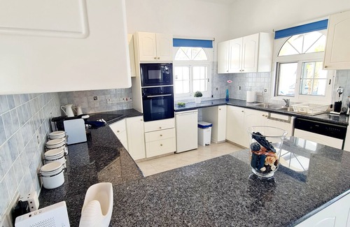 Tala Villa | Beautiful 3 bedroom villa, Tala - rooms all on one level