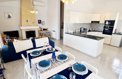 Tala Villa | Beautiful 3 bedroom villa, Tala - rooms all on one level