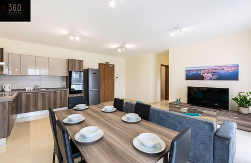 Marsaxlokk Apartment | Beautiful 3BR home with private balcony w/WIFI &AC