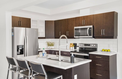 Niagara Falls House | Beautiful 3BR Niagara Falls Home w Free Parking!