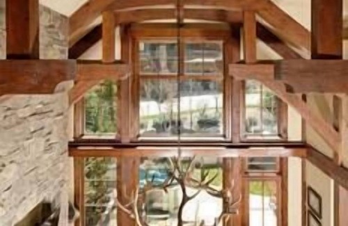 Aspen House | BEAUTIFUL 4/4.5 HOME ASPEN COLORADO