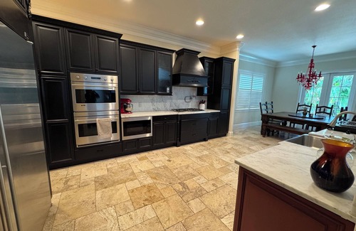 Sunset Park House | Beautiful 5-bedroom Home in South Tampa with Pool on the Water