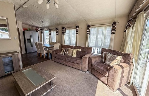 Hopton House | Beautiful 8 berth caravan with decking at Broadland Sands in Suffolk ref 20017CV