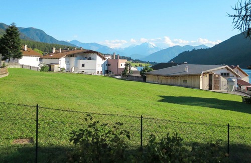 St. Valentin auf der Haide Apartment | Beautiful apartment for 4 guests with WIFI, TV, terrace and parking