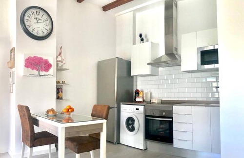 La Petxina Apartment | BEAUTIFUL AND BRIGHT PENTHOUSE WITH TERRACE near the Center