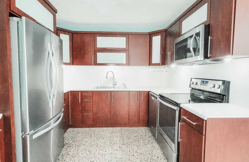 Hatillo House | Beautiful and Central House just STEPS from the beach!