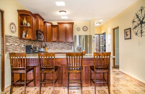 Isabela House | Beautiful and Charming Casa Aceituna