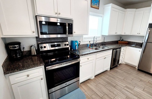 Port Isabel House | Beautiful And Cozy Bayfront Getaway at Port Isabel